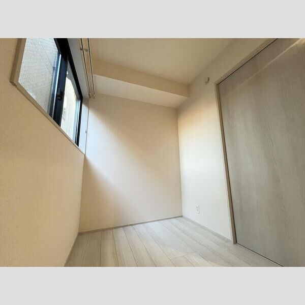 リーブルファイン川口上青木西102号室 リビング