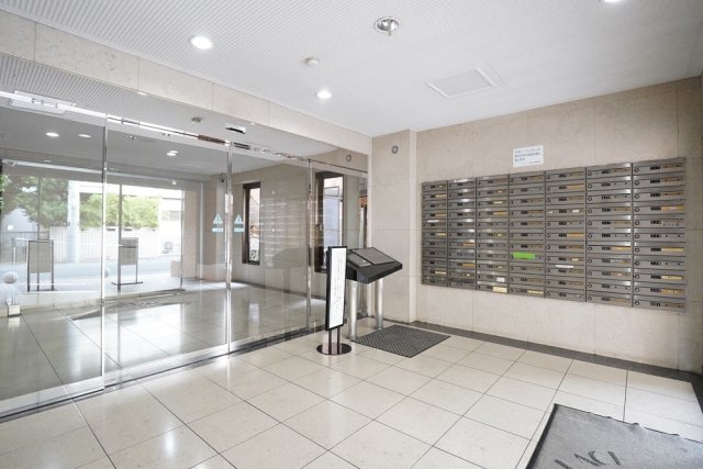 ﾀﾞｲｱﾊﾟﾚｽｽﾃｰｼｮﾝﾌﾟﾗｻﾞ武蔵新城 エントランス