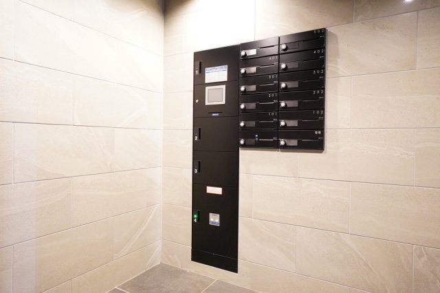 ＰＲＯＳＰＥＣＴ　ＫＡＧＵＲＡＺＡＫＡ3階 宅配BOX