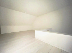 ハルティーニ 内観