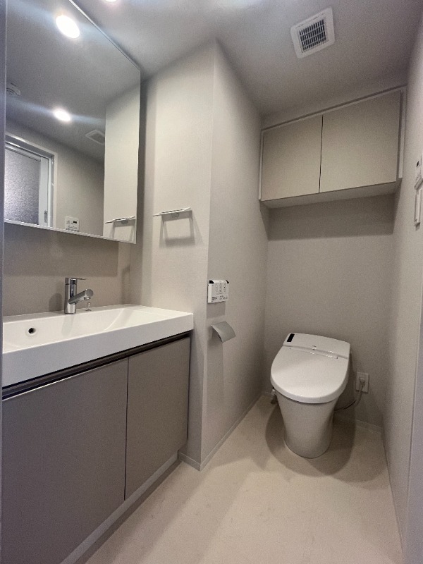 クロスレジデンス神田神保町10階 洗面