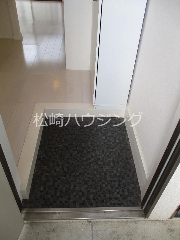 コーポ油井 玄関