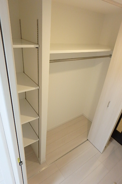 ガーラ・ステーション横濱関内4階 約1.9ｍｍのクローゼット