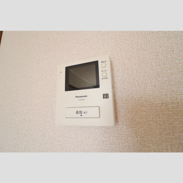 カサベルデ　C102号室 TVインターホン