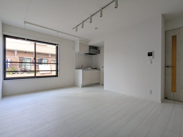 ソラシアレジデンス早稲田0301号室 リビング