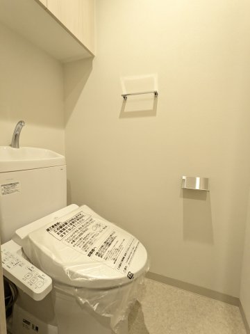 ジェイアール稲毛駅前レジデンス0206号室 トイレ