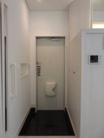 Ｙｕｉ　ｈｏｕｓｅ　Ａ棟A1号室 玄関