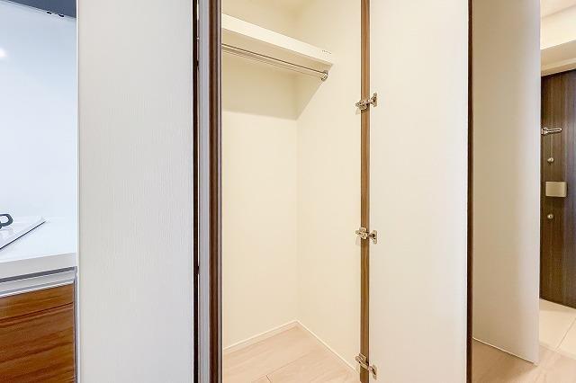 Weave Base Itabashi Honcho5階 収納