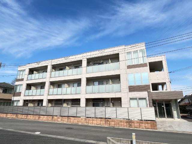 グランドパレスⅡ 外観写真（昼）