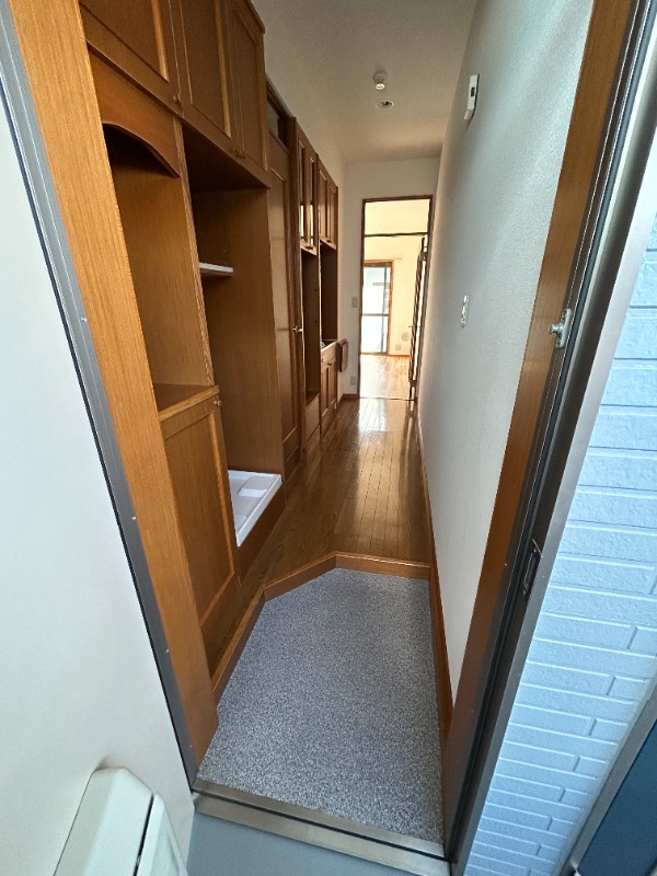 サンライズハウスA棟 玄関