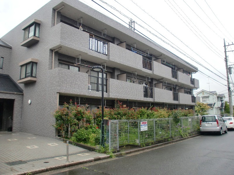 パークサイド長坂303号室 外観