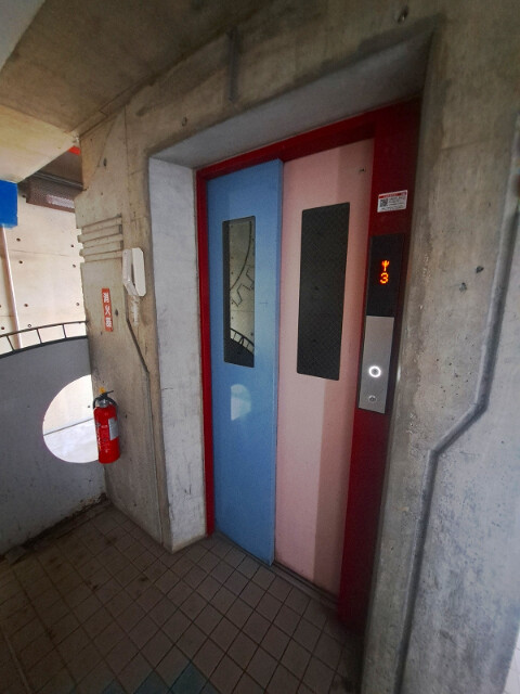 アメリカンドリーム4階 部屋その他