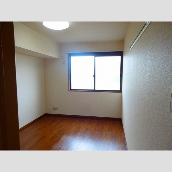 アルカイックシャトー　北館102号室 洋室