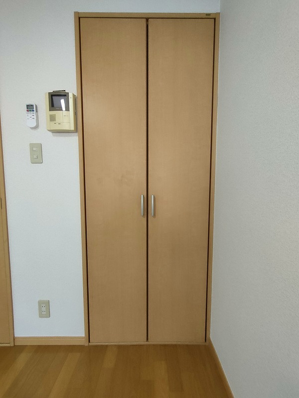 リューデスハイムⅤ1階 部屋その他