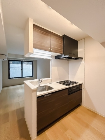 Ｌｉｂｅｒｔｅ沼袋1階 内観