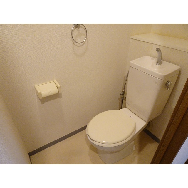 ＹＡＹＯＩ　ＣＯＵＲＴ0706号室 トイレ