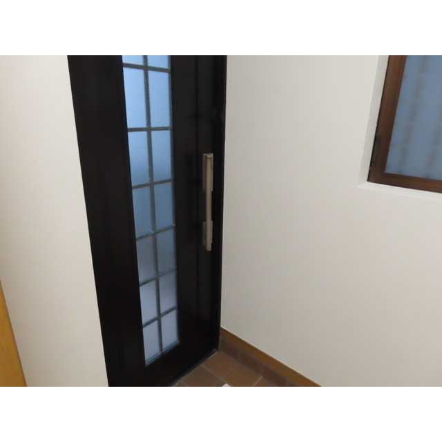 目時戸建て 玄関