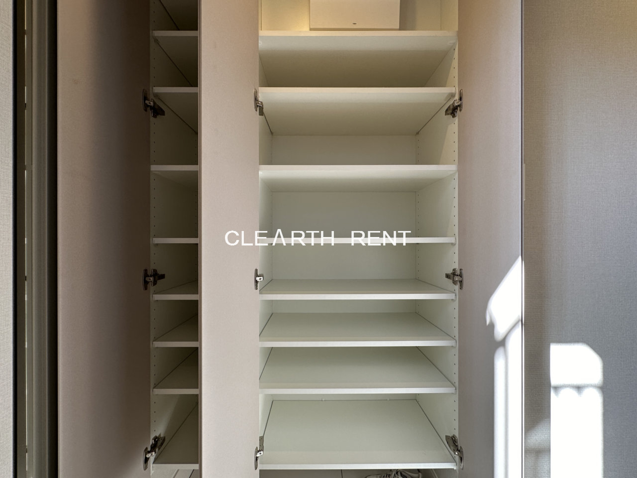 コンシェリア目黒本町 ＴＨＥ ＲＥＳＩＤＥＮＣＥ3階 シューズボックス