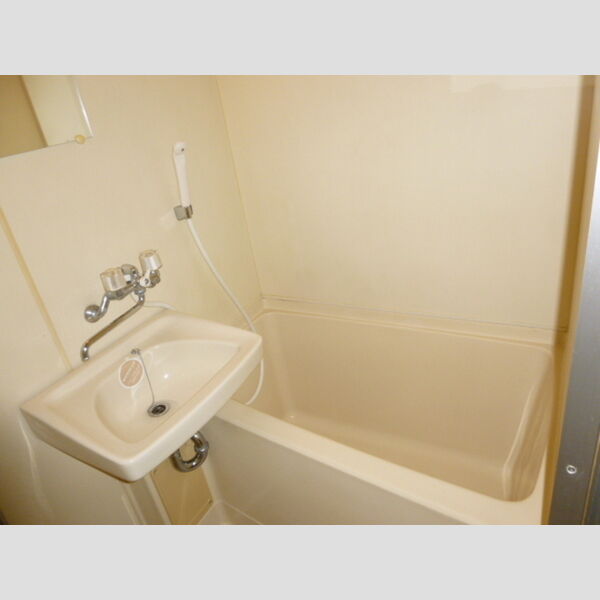 ヴィラ中山　A棟 ユニットバス