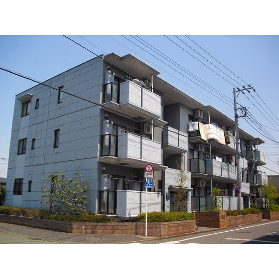 リヴェール仲原1階 外観