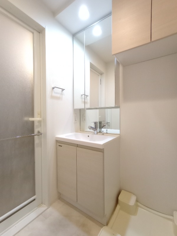 クレイシア秋葉原ラグゼスウィート2階 洗面