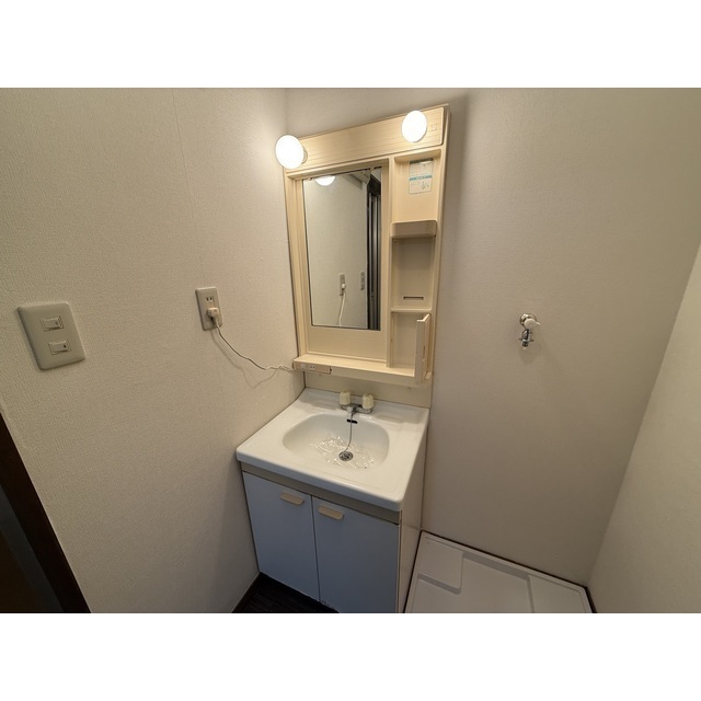 エスピーパレスA1530C号室 内観