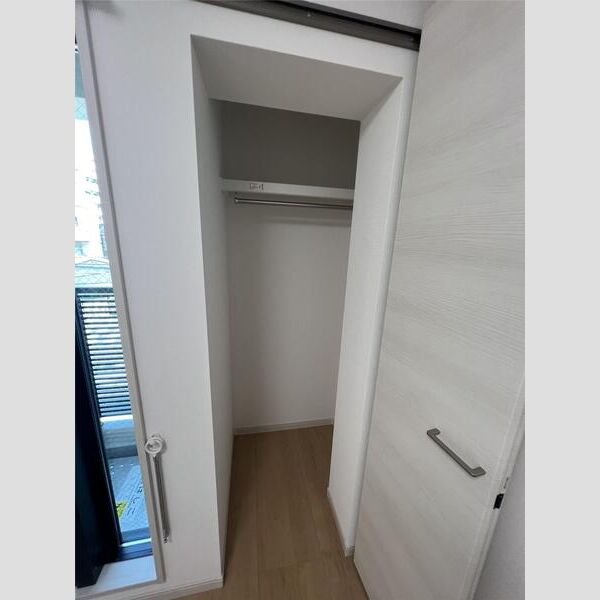 VERXEED STAIR鶴見市場駅前302号室 収納