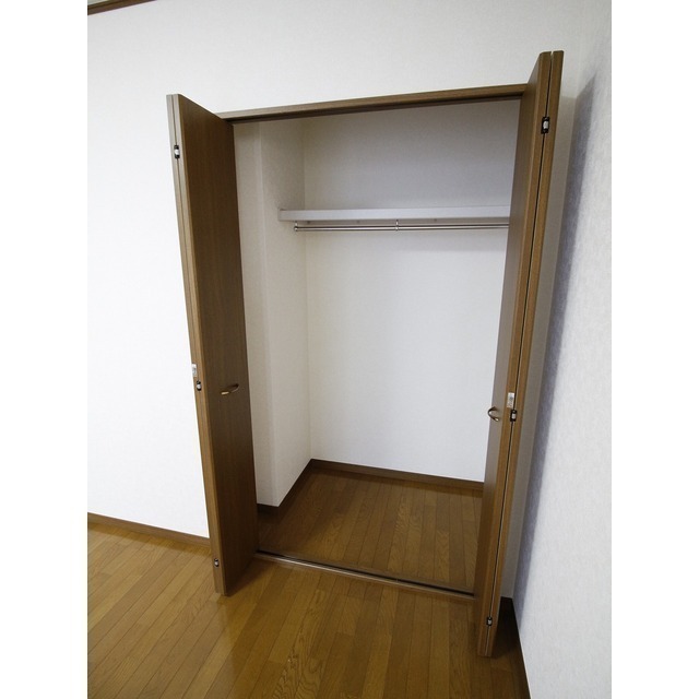 アムール BiZen 内観