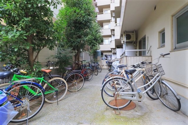 スカイコート新丸子1階 その他共有部分