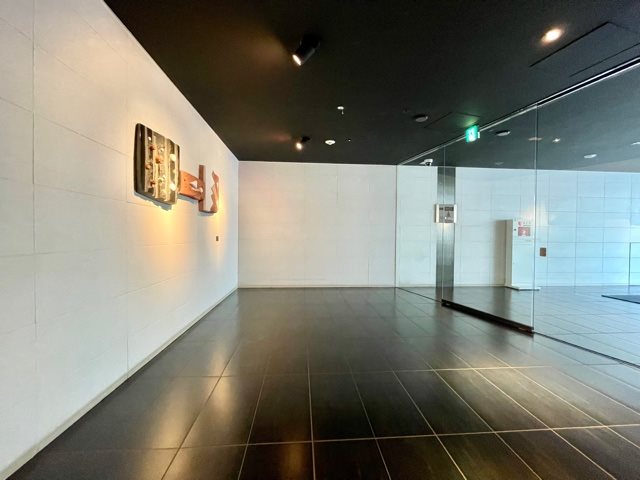 レジディア中村橋6階 エントランス