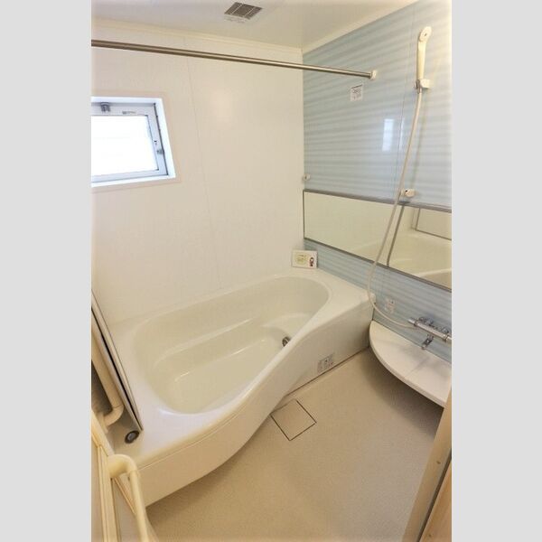 アシネス102号室 バスルーム