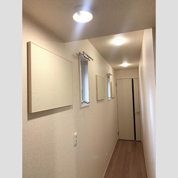 アンジュール高島平Ⅰ303号室 マグネットボード①