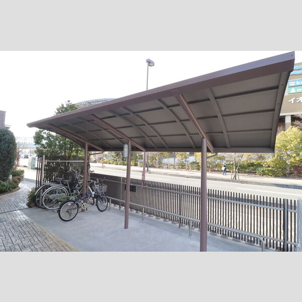 スクエア レイク 駐輪場