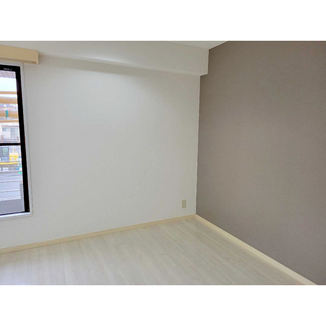 サンエイアームス リビング