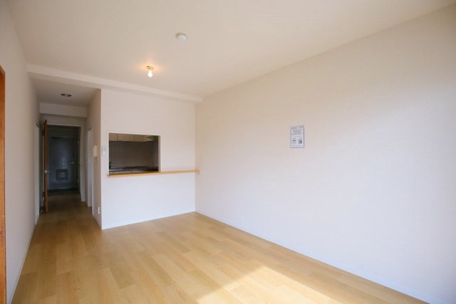 成加パラシオン4階 リビング