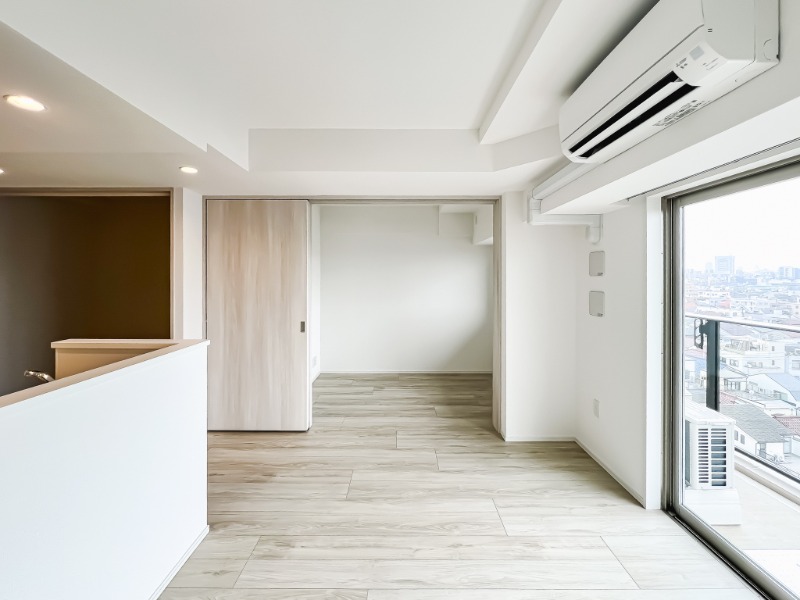 ドゥーエ王子神谷5階 リビング