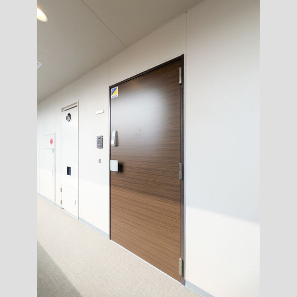 サンジョイアゼロ603号室 玄関ドア