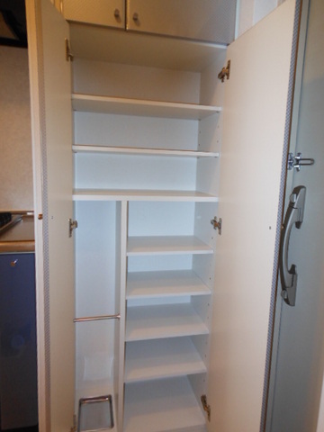 ガラ・グランディ日本橋 明るい室内です