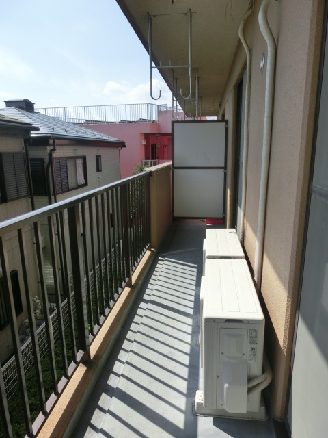 ガーデンヒルズ和光７ バルコニー