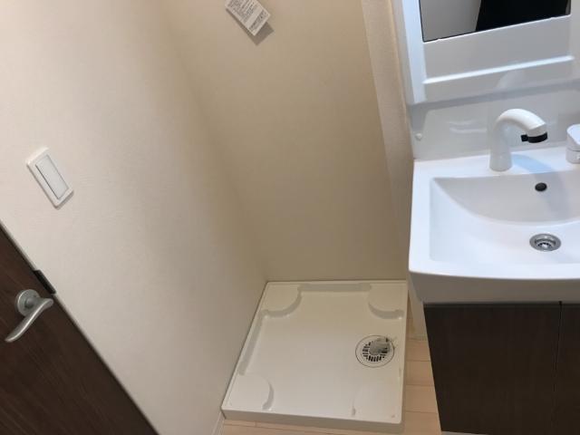 ベル　クレスト201号室 洗濯機置場