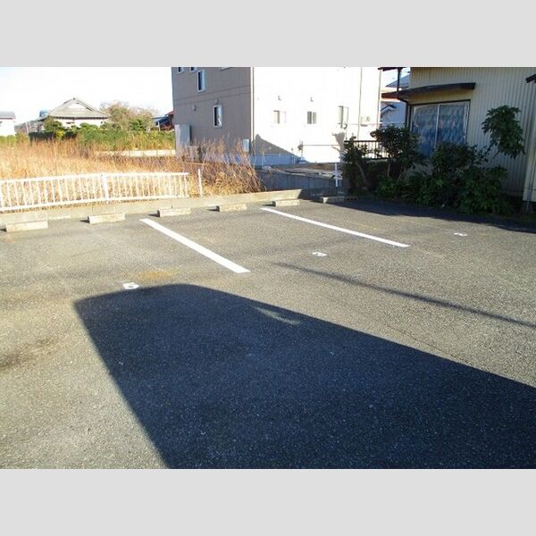 サンスクエア 駐車場