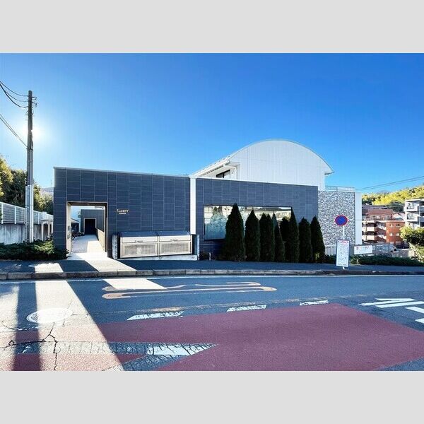 TRINITYの外観画像