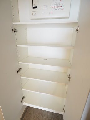 レジディア目黒Ⅳ8階 収納