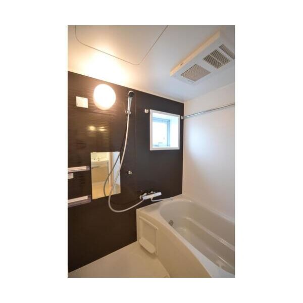 レジス飛鳥山公園202号室 お風呂