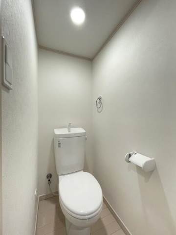 ノーザンロード志茂3階 トイレ