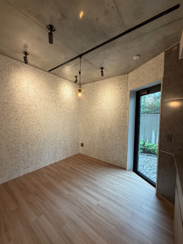 リヴ　アン　フルール1階 部屋その他