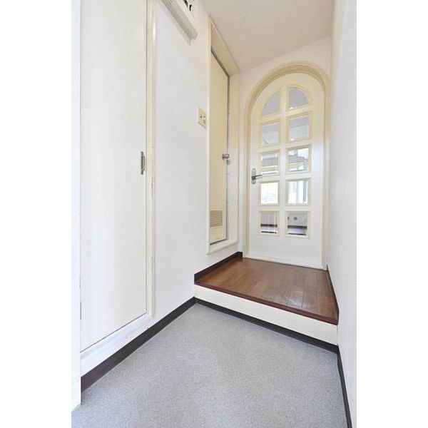 メゾンド萩 玄関