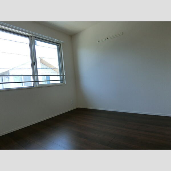 ヴァンベール湘南　Ⅲ202号室 洋室