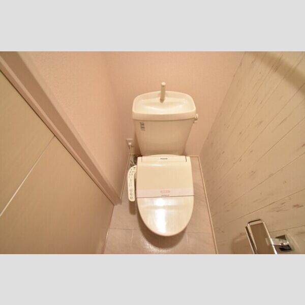 グリーンハイム105号室 ♪温水洗浄暖房便座♪