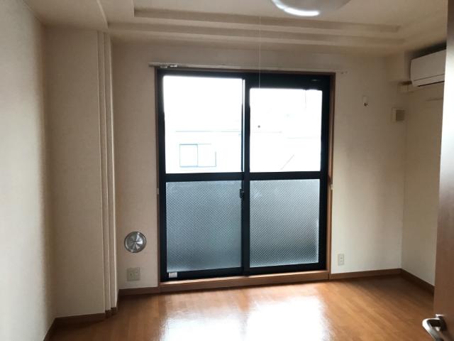 301号室